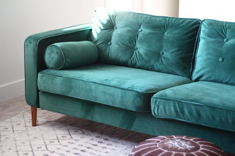 emerad-velvet-sofa